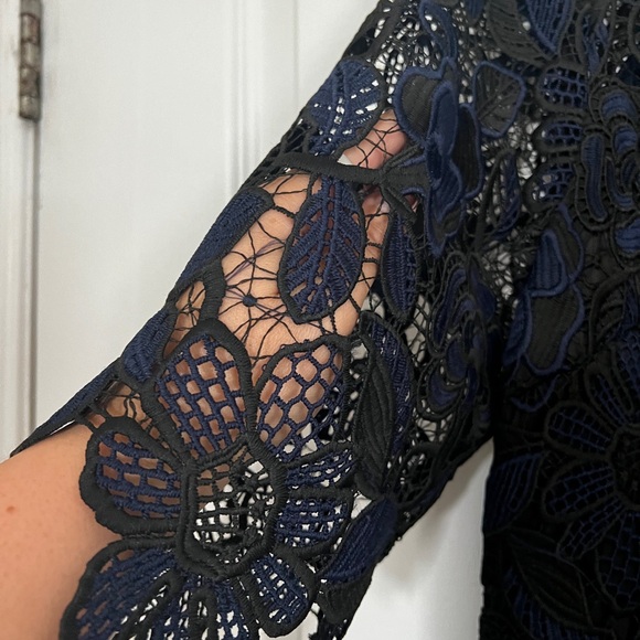 Lace dress by Maison Simons - Picture 3 of 5